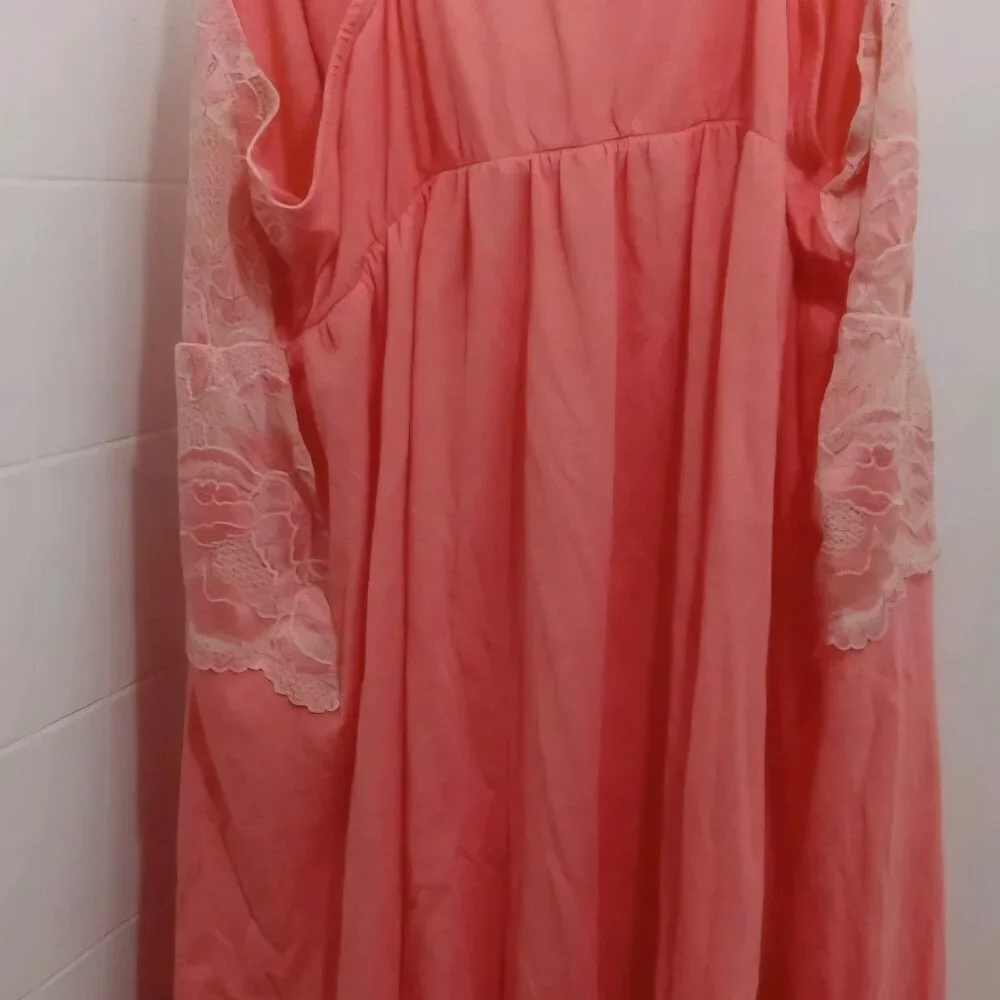 Sleep by cacique sexy Coral lace Romantic adjustable strap chemise gown 18/20